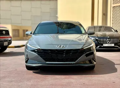 2023 Hyundai Elantra Limited American Specs