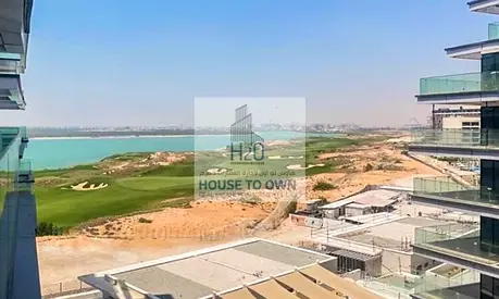 Stunning Sea View with Great Ambiance Vacant Soon