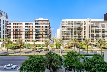 Vacant | Large One Bed | Covered Parking