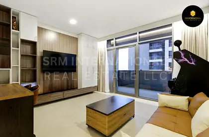 Vacant I Fully Furnished I Brand New