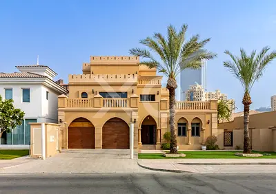Exclusive 5BR Villa | Private Beach | Palm