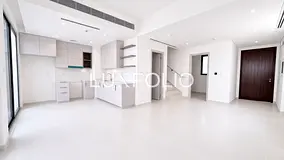 1 Cheque | Brand New | Large Terrace