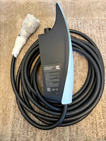 Tesla EV Charging Cable (Gen 2) with Long Lead - Brand New Condition
