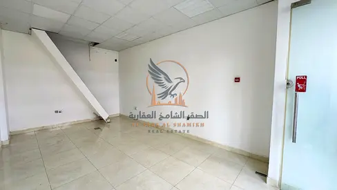 مفاجأة الموسم محل تجاري بميزانين في النعيمية شارع الكويت وقريب من سفير مول بموقع استراتيجي وجاهز تماما لبدء مشروعك والتشغيل الفوري