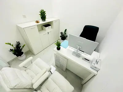 Premium Office for rent | Free All Utilities | Direct from Owner