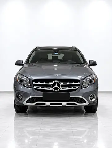 2020 Mercedes-Benz GLA 250 - American Specs - Excellent Condition