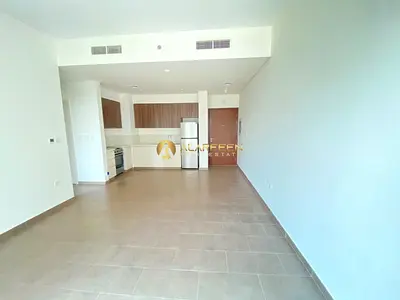 Fitted Kitchen | Spacious Unit | Prime Location