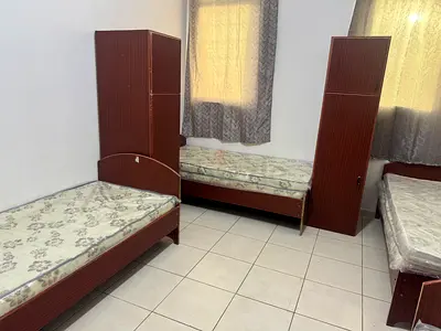 Abu Dhabi mussafah Shabiya 10 close to Etihad railway station executive bed space