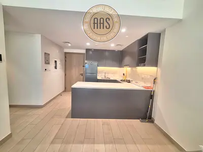 Luxurious Huge 1bhk Flat Available With Kitchen Appliances Nearby Matro Station