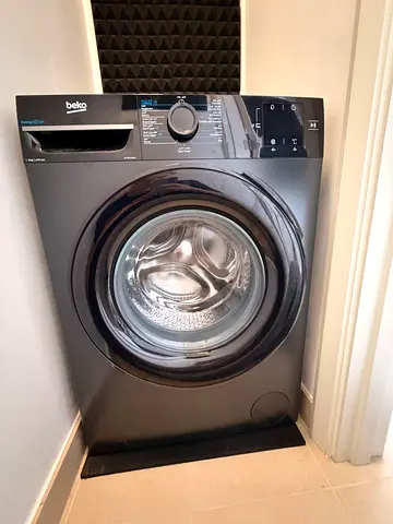 Beko 8kg Washing Machine – 1400 RPM – Dark Grey – Anti-Vibration Mat Included