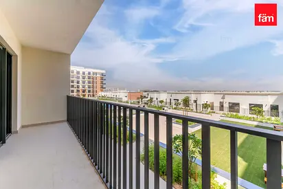 The Mayfair | Elegant Living | Pool View