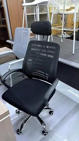 Ergonomic Black Mesh Office Chair with Headrest - Good Condition