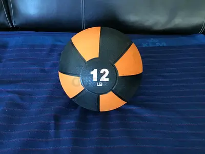 Amazon Basics Weighted Medicine Ball