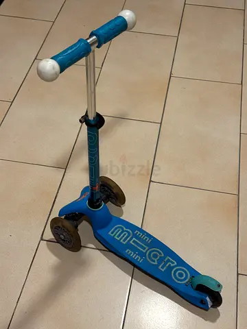 Mini Micro 3-Wheel Kids Scooter - Blue