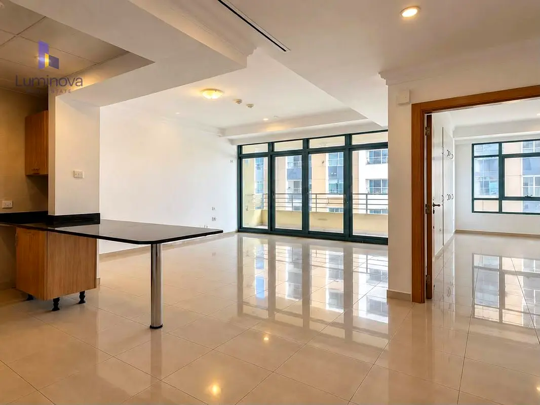 Well-Located | Bright and Spacious Unit