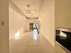 Modern Studio | Vincitore Palacio | Balcony | Road View