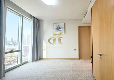 Unfurnished-Direct Access to Dubai Mall-Vacant-Book Now