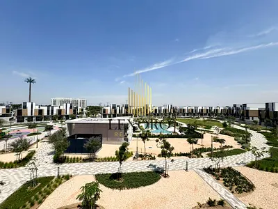Near Amenities | Ready to Move | Big Layout