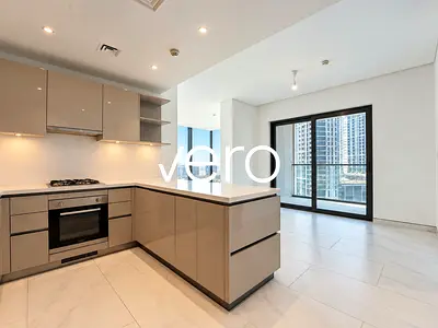 Corner Unit | Burj & Skyline View | Vacant