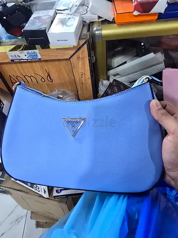 Guess women hand bag original brand new