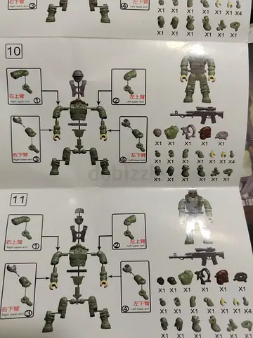 Military Mini Action Figure Building Set with Accessories (Green Camo)