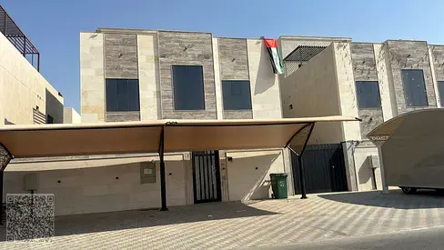 فيلا مستقلة للإيجار السنوي في عجمان الزاهية 6 غرف