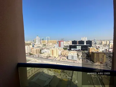استوديو للإيجار السنوي في النعيمية تاور سي بعجمان بسعر 23 ألف على 4 دفعات، يضم بلكونة بإطلالة مفتوحة ومطبخ أمريكي مع موقف سيارات مجاني وتأمين بشيك، فر