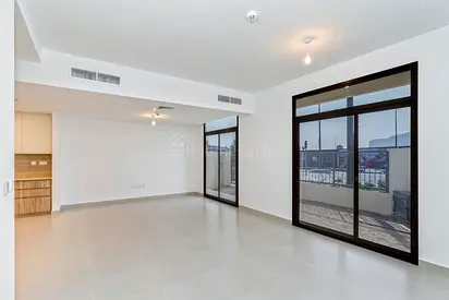 Single Row | Vastu Compliant | Vacant