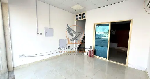 محل تجاري للإيجار في النعيمية 2 عجمان  شارع الكويت بالقرب من سفير مول