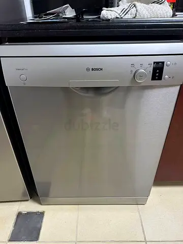 Bosch freestanding stainless steel dishwasher - good working condition