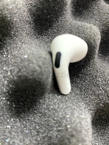 Apple AirPods series 4(ANC) only left bud