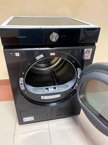 Samsung dryer 9kg good condition for sale