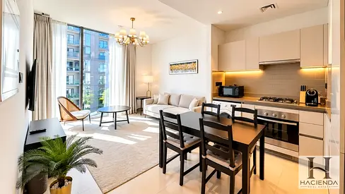 Burj Khalifa View | Fully Furnished | Vacant
