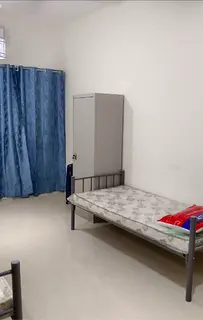 Sharing Bedspace for Executive Bachelors