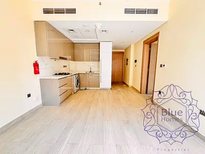 716 Sq. Ft. Home with Huge Private Terrace