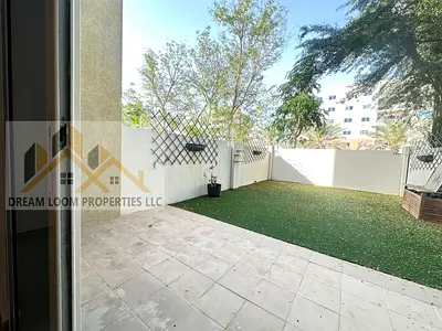 VACANT / HOT DEAL / WELL MAINTAINED