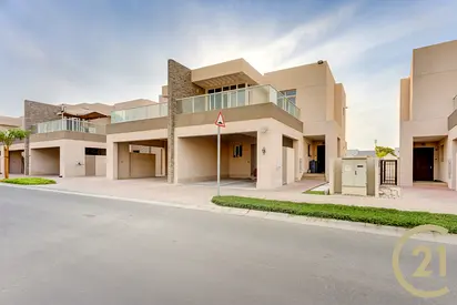Vastu | Large Plot End Unit | Immaculate