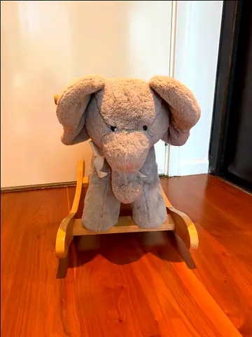 Rocking Elephant from Pottery Barn – Excellent Condition – AED 150
