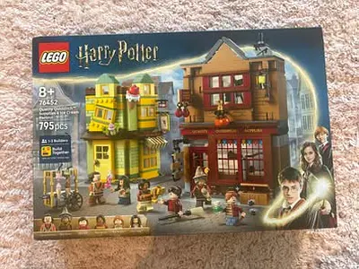 BARGAIN BRAND NEW LEGO 76452 HP QUALITY QUIDDITCH AND ICE CREAM PARLOUR