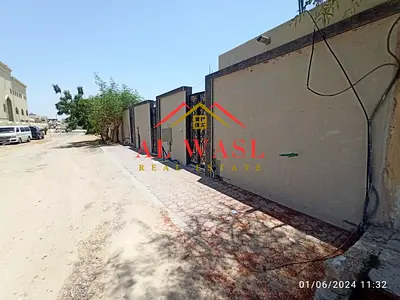 للبيع بيت سكني في الشارقة منطقة الصبخة
