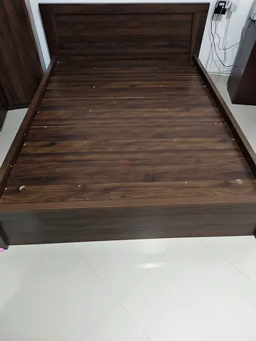 Wooden queen size Bed Frame in Dark Walnut - Good Condition