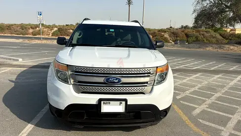Ford Explorer XLT 2015 GCC Specs