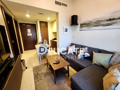 Vacant | Canal View | Premium Amenities