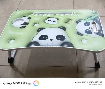 Foldable Panda Print study table