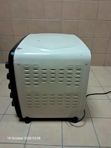 Oven