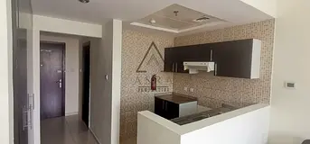 Unfurnished Studio for Rent in Royal Residence 1,