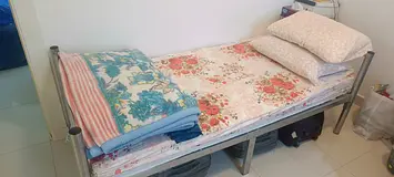 Bed space available at Muwaillah near Madina Hypermarket
