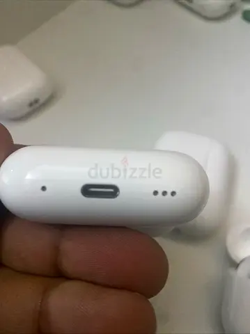 Used Apple AirPods (series’s 4 ANC) Charging Case only  - Good Condition perfectly working