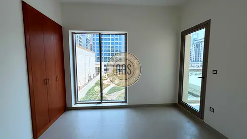 1334 sqrfit luxury 2bhk with kitchen appliance available for rent only 130k in jumeirah garden city
