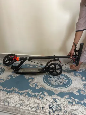 Foldable Kick Scooter with Large Wheels - Good Condition